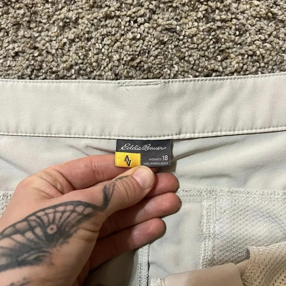 Eddie Bauer Straight Lightweight Breathable Pants 18 Outdoor Pocket Cargo Hiking - Picture 6 of 16